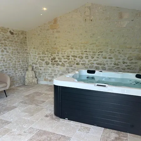 Domaine De Kiba Pensjonat 3*