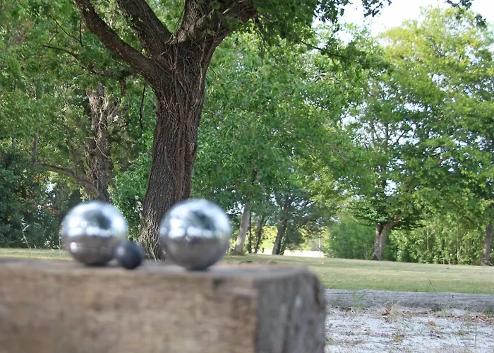 Domaine De Kiba Pensión Barzan