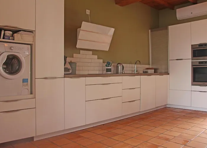 Pensión Domaine De Kiba