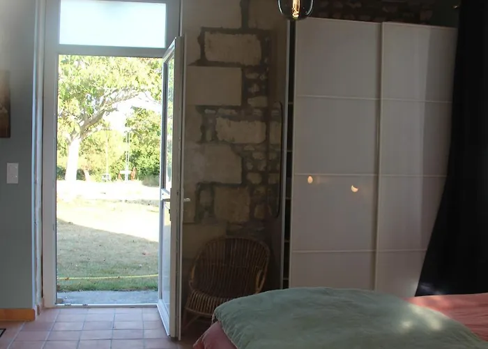 Domaine De Kiba Pensión Barzan