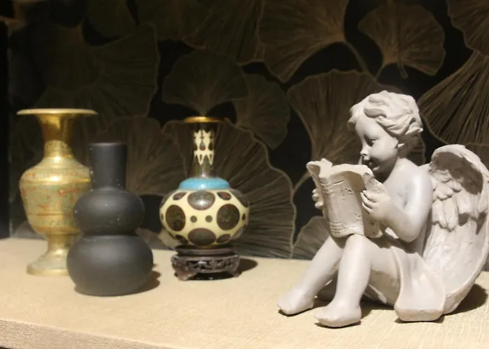 Pensión Domaine De Kiba 3*