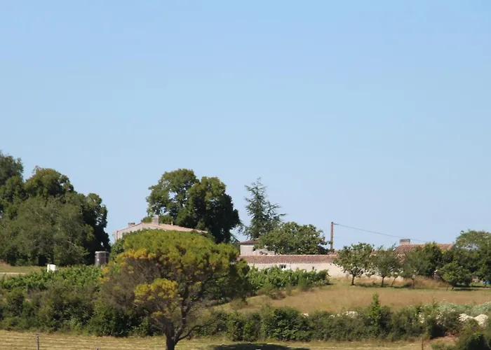 Pensión Domaine De Kiba