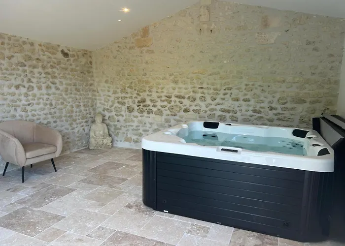 Domaine De Kiba Pensión 3*